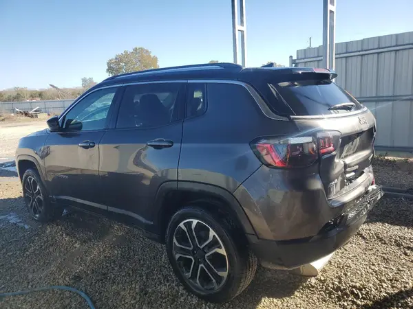 3C4NJDCB0NT144942 2022 JEEP COMPASS - Image 2