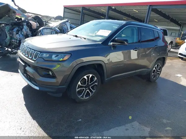 3C4NJDCB0NT153124 2022 JEEP COMPASS - Image 2