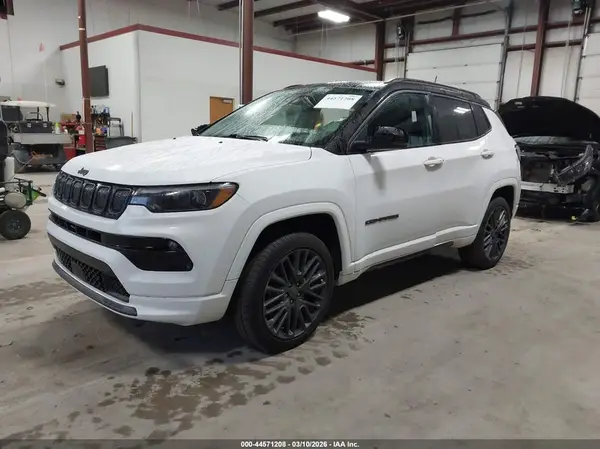 3C4NJDCB0NT172398 2022 JEEP COMPASS - Image 2