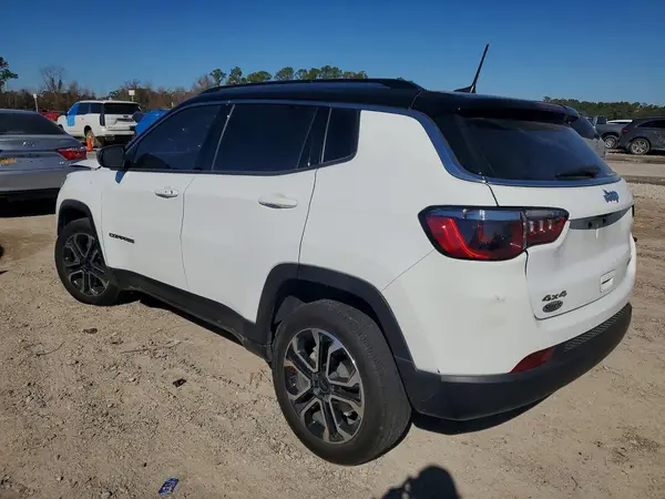 3C4NJDCB0NT186804 2022 JEEP COMPASS - Image 2