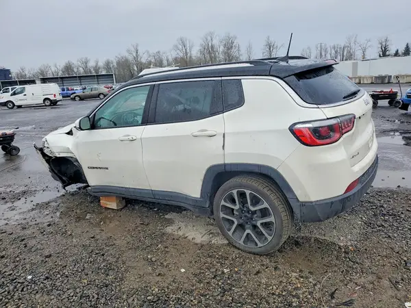 3C4NJDCB1HT607188 2017 JEEP COMPASS - Image 2
