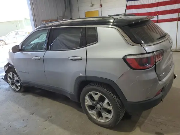3C4NJDCB1HT679959 2017 JEEP COMPASS - Image 2