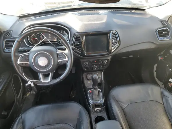 3C4NJDCB1HT679976 2017 JEEP COMPASS - Image 8