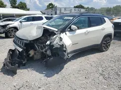 3C4NJDCB1JT117307 2018 JEEP COMPASS