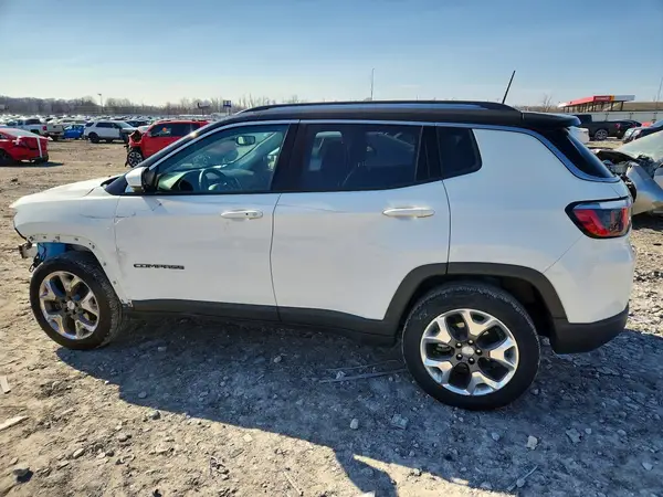 3C4NJDCB1JT175191 2018 JEEP COMPASS - Image 2