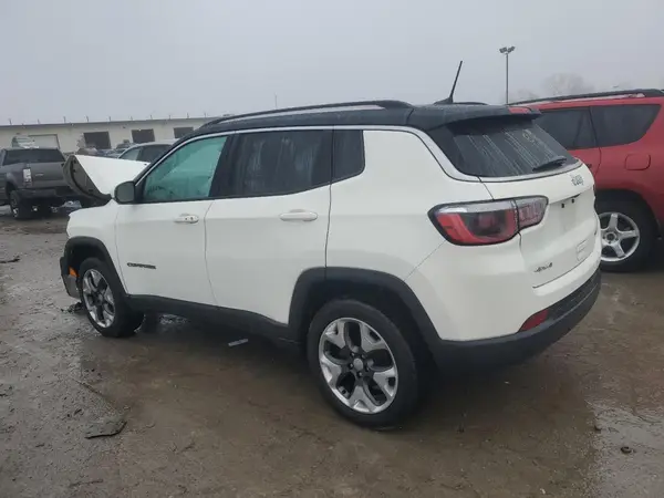 3C4NJDCB1JT209596 2018 JEEP COMPASS - Image 2