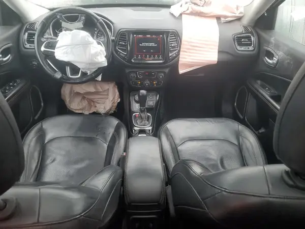 3C4NJDCB1JT209596 2018 JEEP COMPASS - Image 8