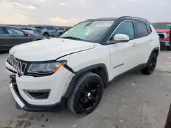 3C4NJDCB1JT264761 2018 JEEP COMPASS