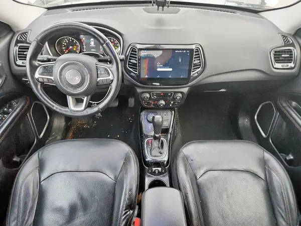 3C4NJDCB1JT264761 2018 JEEP COMPASS - Image 8