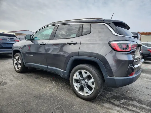 3C4NJDCB1JT264873 2018 JEEP COMPASS - Image 2