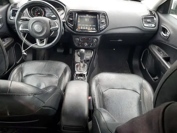3C4NJDCB1JT265943 2018 JEEP COMPASS - Image 8