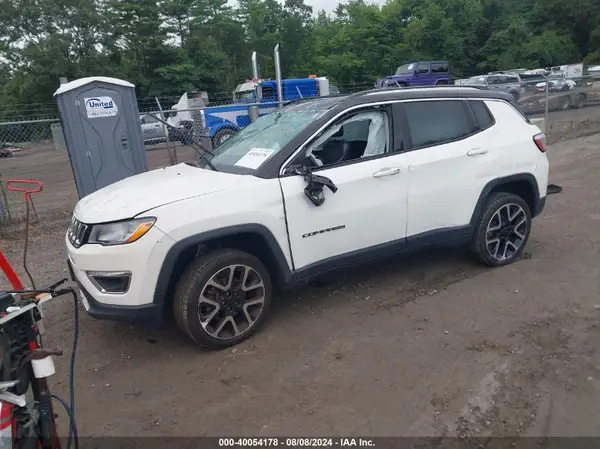 3C4NJDCB1JT336896 2018 JEEP COMPASS - Image 2