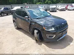3C4NJDCB1JT340737 2018 JEEP COMPASS