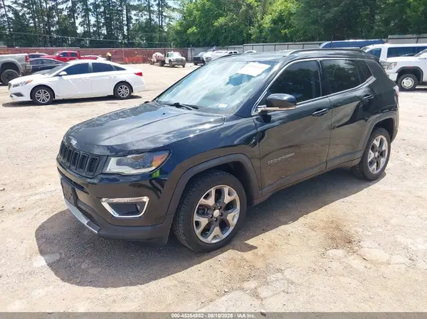 3C4NJDCB1JT340737 2018 JEEP COMPASS - Image 2
