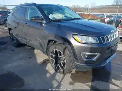 3C4NJDCB1JT342780 2018 JEEP COMPASS