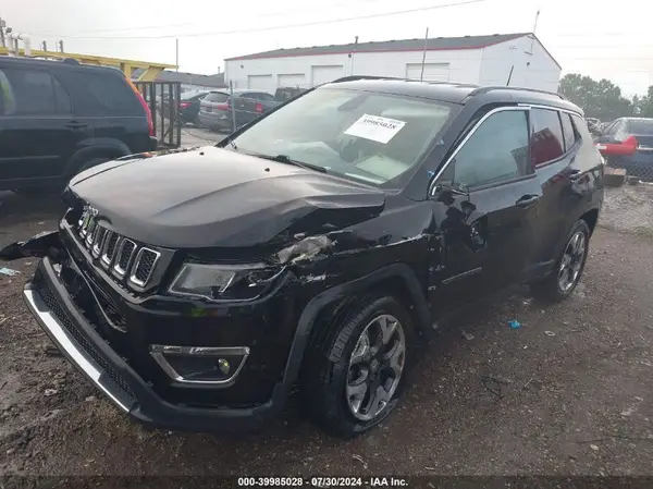 3C4NJDCB1JT354234 2018 JEEP COMPASS - Image 2