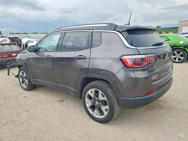 3C4NJDCB1JT354332 2018 JEEP COMPASS - Image 2