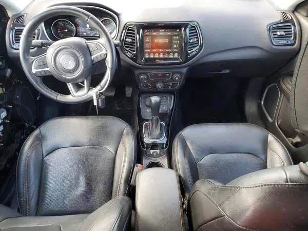 3C4NJDCB1JT354900 2018 JEEP COMPASS - Image 8