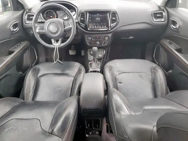 3C4NJDCB1JT355299 2018 JEEP COMPASS - Image 8