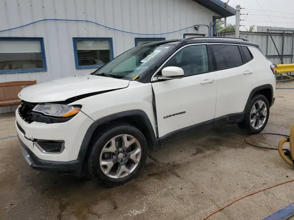 3C4NJDCB1JT372765 2018 JEEP COMPASS - Image 1