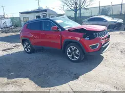 3C4NJDCB1JT395933 2018 JEEP COMPASS