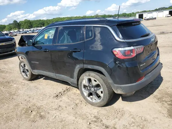 3C4NJDCB1JT400791 2018 JEEP COMPASS - Image 2