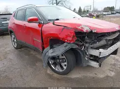3C4NJDCB1JT402539 2018 JEEP COMPASS