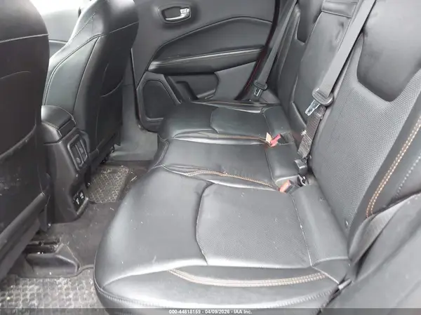 3C4NJDCB1JT402539 2018 JEEP COMPASS - Image 8