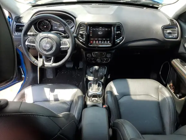 3C4NJDCB1JT435332 2018 JEEP COMPASS - Image 8