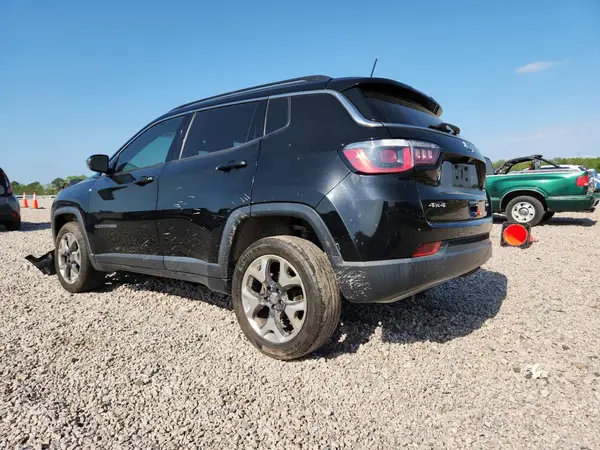 3C4NJDCB1JT437355 2018 JEEP COMPASS - Image 2