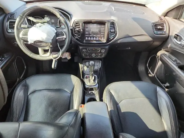 3C4NJDCB1JT437355 2018 JEEP COMPASS - Image 8