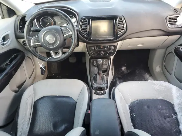 3C4NJDCB1JT463695 2018 JEEP COMPASS - Image 8