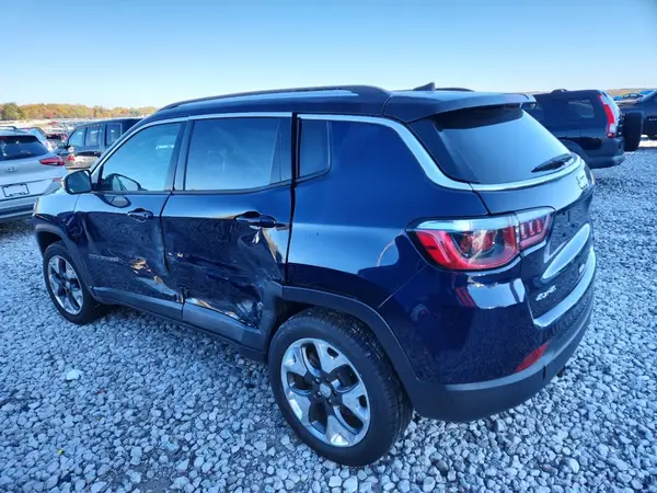 3C4NJDCB1JT470307 2018 JEEP COMPASS - Image 2