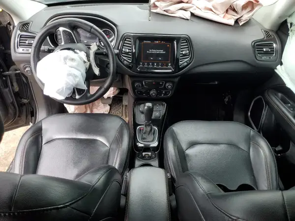3C4NJDCB1JT471036 2018 JEEP COMPASS - Image 8
