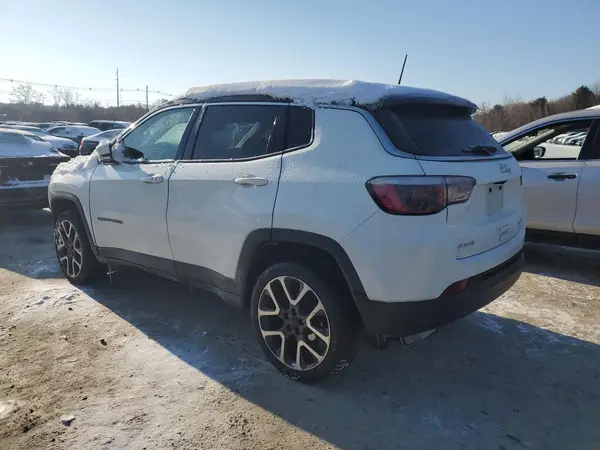 3C4NJDCB1JT483591 2018 JEEP COMPASS - Image 2