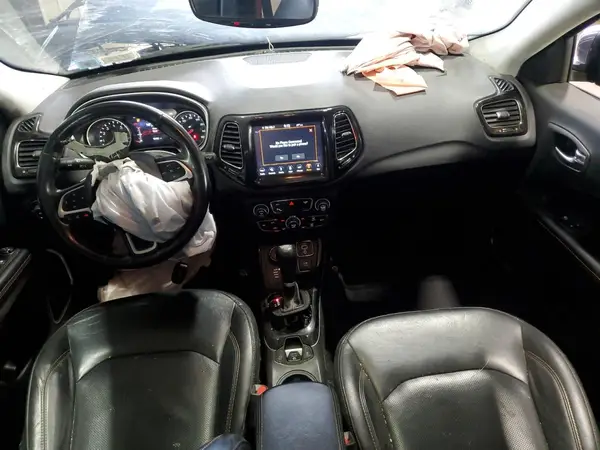 3C4NJDCB1KT594322 2019 JEEP COMPASS - Image 8