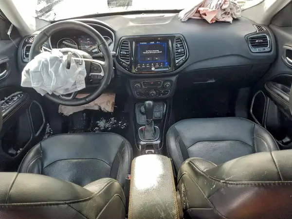 3C4NJDCB1KT594532 2019 JEEP COMPASS - Image 8