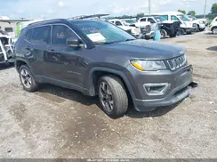 3C4NJDCB1KT599648 2019 JEEP COMPASS