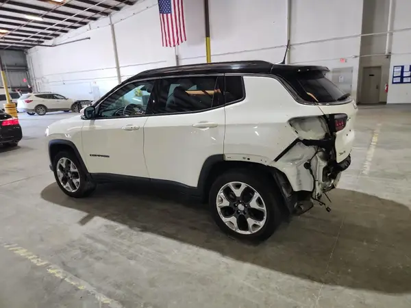 3C4NJDCB1KT599858 2019 JEEP COMPASS - Image 2