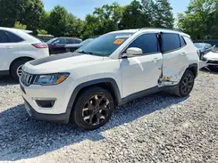 3C4NJDCB1KT619056 2019 JEEP COMPASS