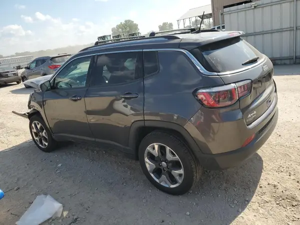 3C4NJDCB1KT621065 2019 JEEP COMPASS - Image 2