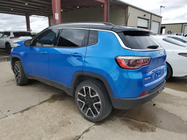 3C4NJDCB1KT647844 2019 JEEP COMPASS - Image 2