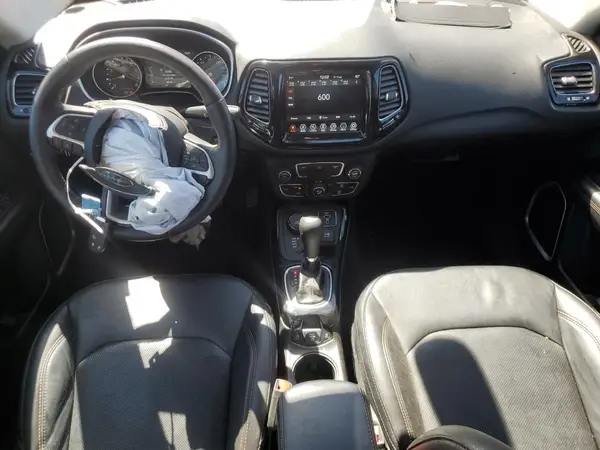 3C4NJDCB1KT669729 2019 JEEP COMPASS - Image 8