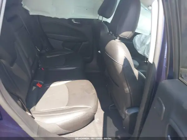 3C4NJDCB1KT696462 2019 JEEP COMPASS - Image 8