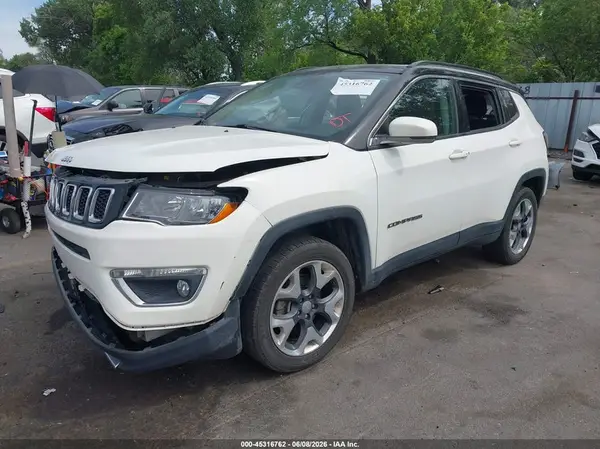 3C4NJDCB1KT733624 2019 JEEP COMPASS - Image 2