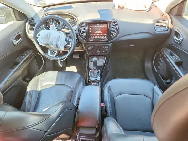 3C4NJDCB1KT734479 2019 JEEP COMPASS - Image 8