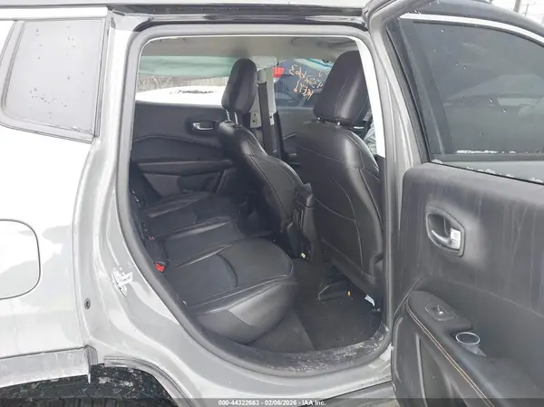 3C4NJDCB1KT741450 2019 JEEP COMPASS - Image 8
