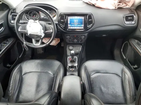 3C4NJDCB1KT755090 2019 JEEP COMPASS - Image 8
