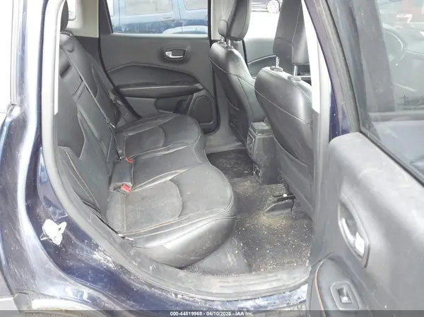 3C4NJDCB1KT756398 2019 JEEP COMPASS - Image 8