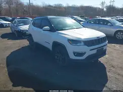 3C4NJDCB1KT781351 2019 JEEP COMPASS